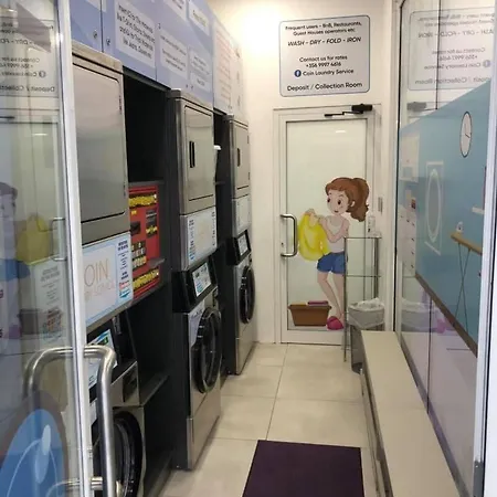 בית הארחה 44 With Twin Beds & Kitchenette At The New Olo Living Saint Julian's