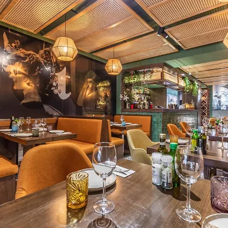 44 With Twin Beds & Kitchenette At The New Olo Living 3* Сент Джулианс