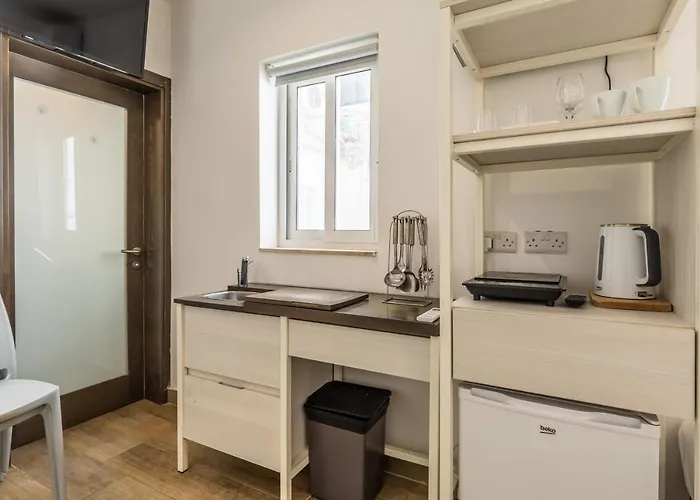 44 With Twin Beds & Kitchenette At The New Olo Living