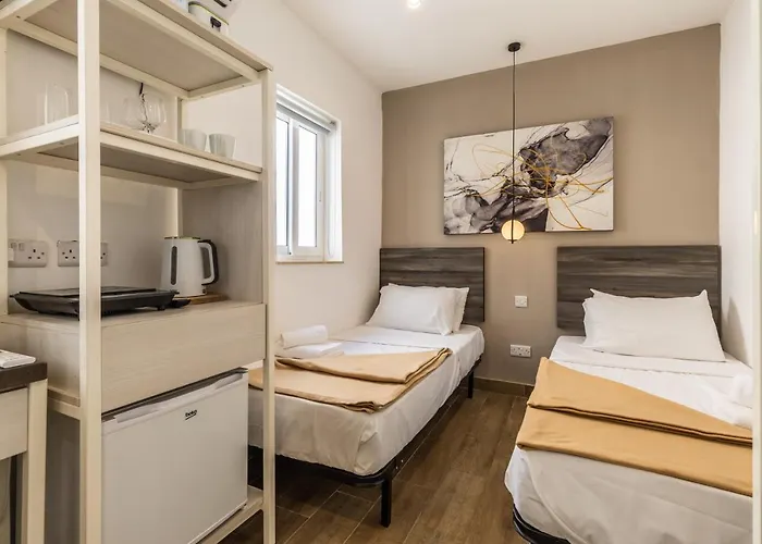 44 With Twin Beds & Kitchenette At The New Olo Living ゲストハウス 3*